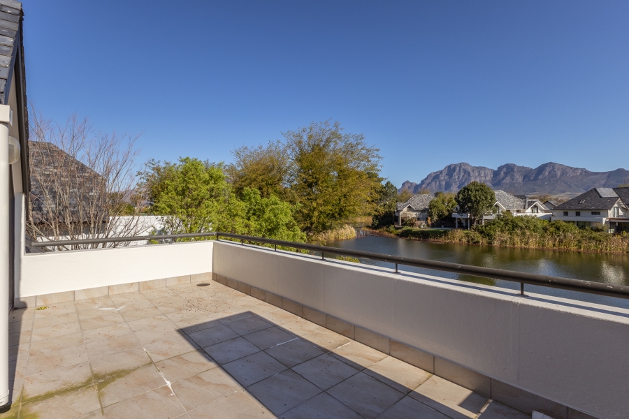 4 Bedroom Property for Sale in Pearl Valley at Val de Vie Western Cape